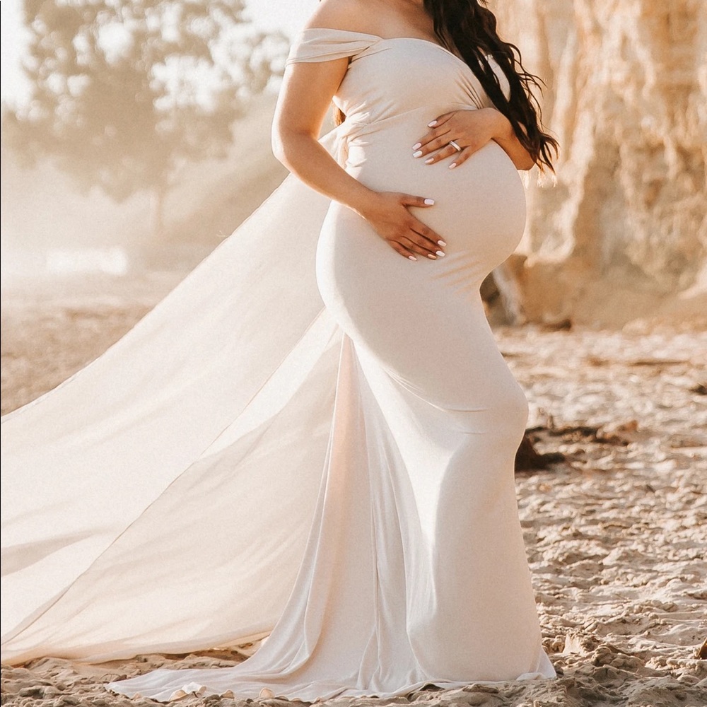 Anyuta Couture Champagne Maternity Gown